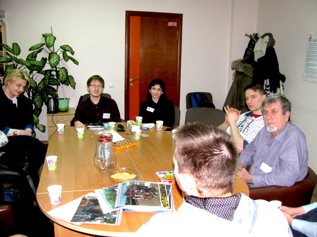 A session on global travelling in ICAN English speaking Club (Minsk) with cyclist Aleksey Landres.