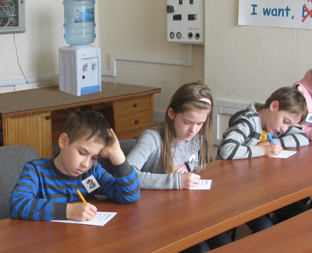 Traditional Spelling Contest in ICAN Club, an English speaking Club in Minsk, Belarus, for non-native speakers of English. Flash back 2015