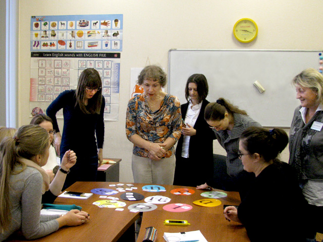 Sylvie Doláková's wrokshop for teachers of English. Pronunciation, dyslexia and storytellingEnglish speaking ICAN Club in Minsk. Клуб для англоговорящих "ICAN" - разговорная практика, общение на английском языке, лучший клуб в Минске.